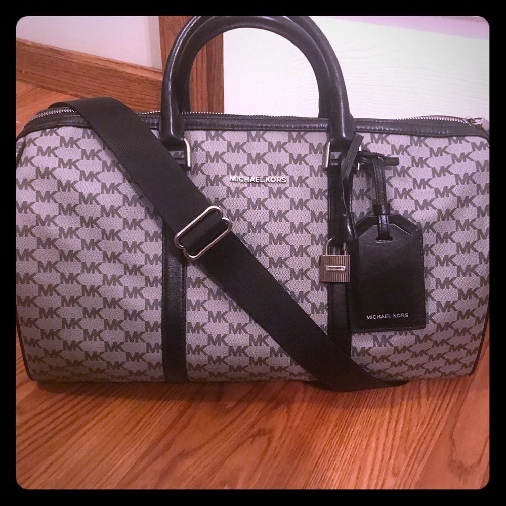 Michael Kors weekender small duffel